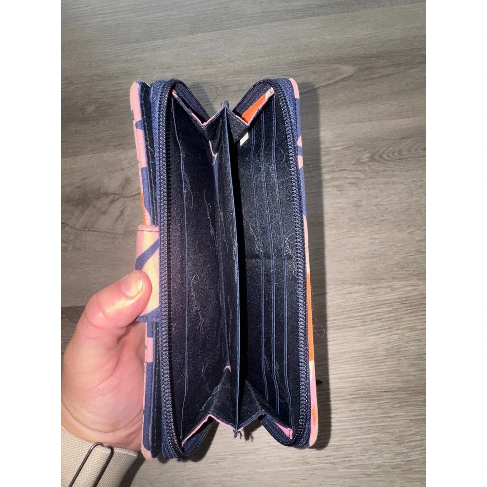 Vera Bradley loose stitching